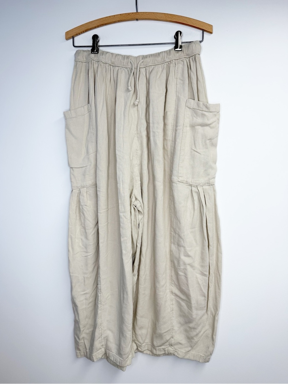 Free People Quinn Pants Cream Khaki Elastic Waist Crop Size Small